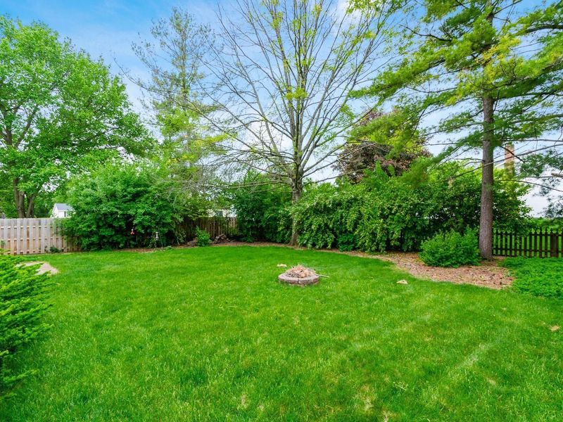 2133 Meadow Hills Court, Columbus, OH 43228 Photo 40