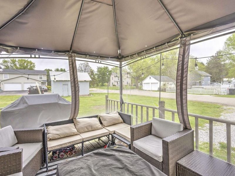 160 N Clayton Street , Centerburg, OH 43011 Photo 22