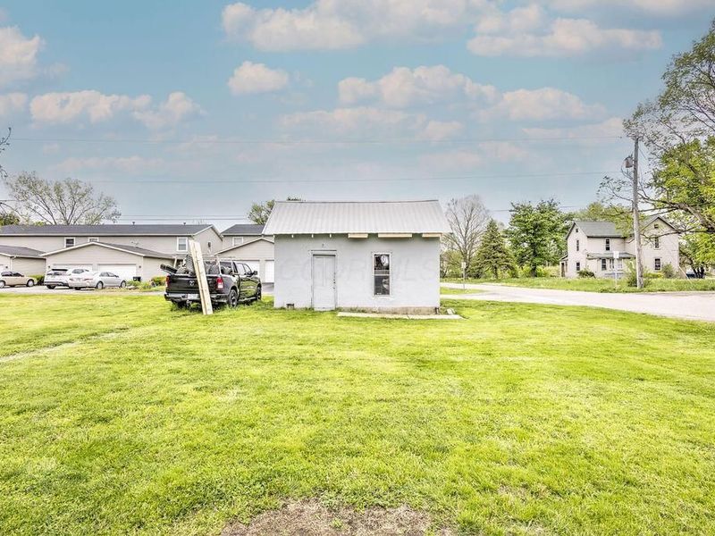 160 N Clayton Street , Centerburg, OH 43011 Photo 25