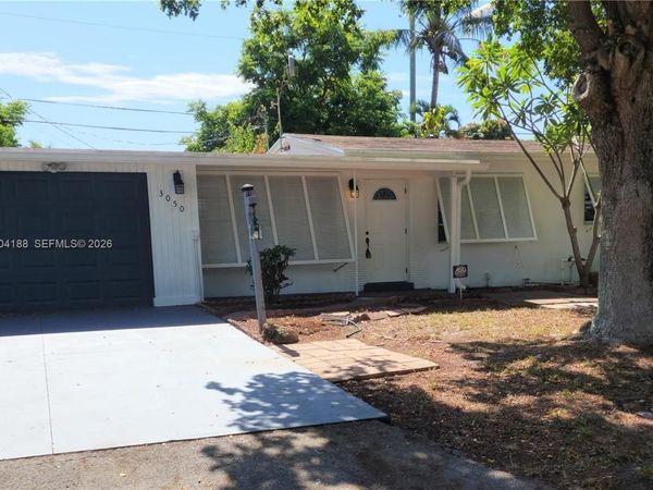3050 NE 13th Ave , Pompano Beach, FL 33064