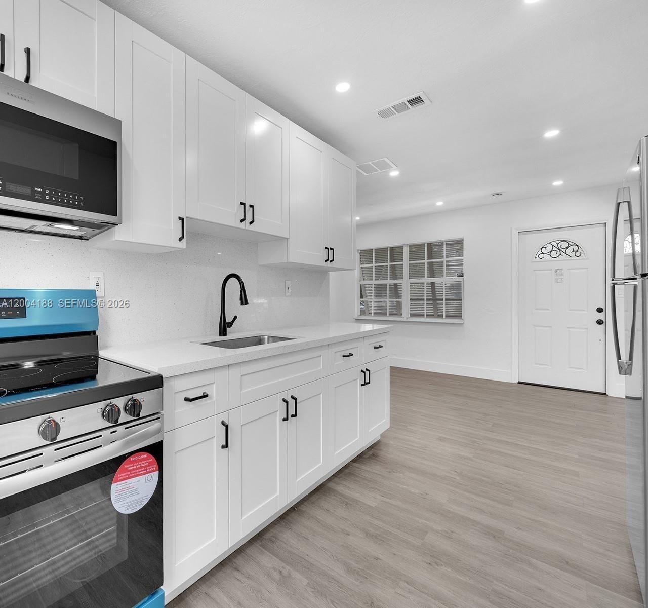 3050 NE 13th Ave, Pompano Beach, FL 33064 Photo