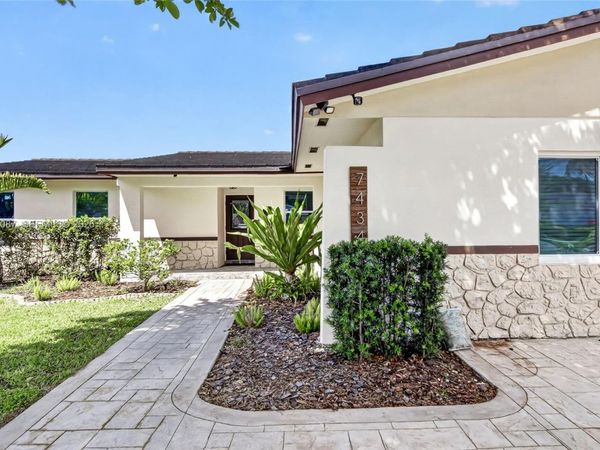 7434 SW 129th Ct , Miami, FL 33183