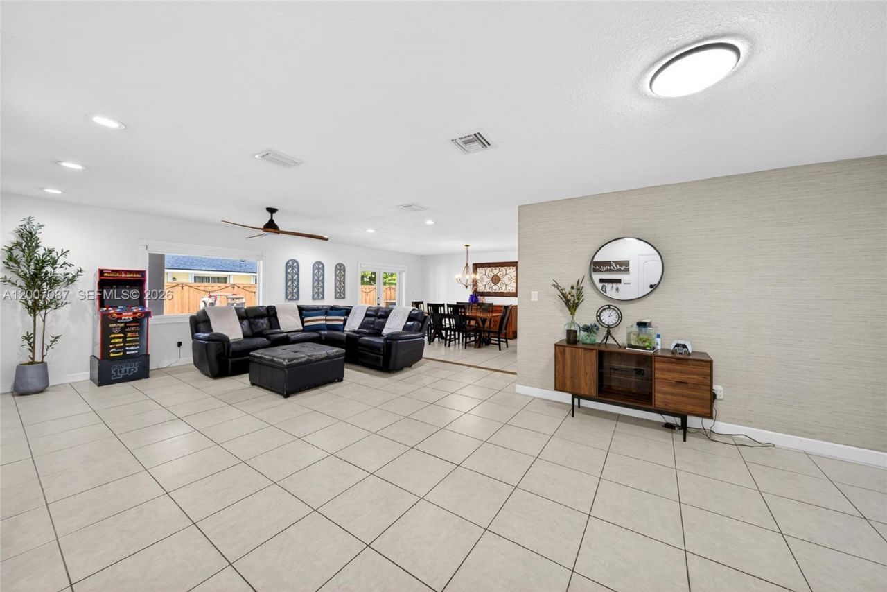 7434 SW 129th Ct , Miami, FL 33183 Photo