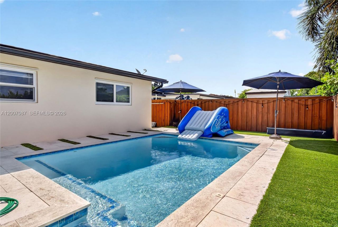 7434 SW 129th Ct , Miami, FL 33183 Photo