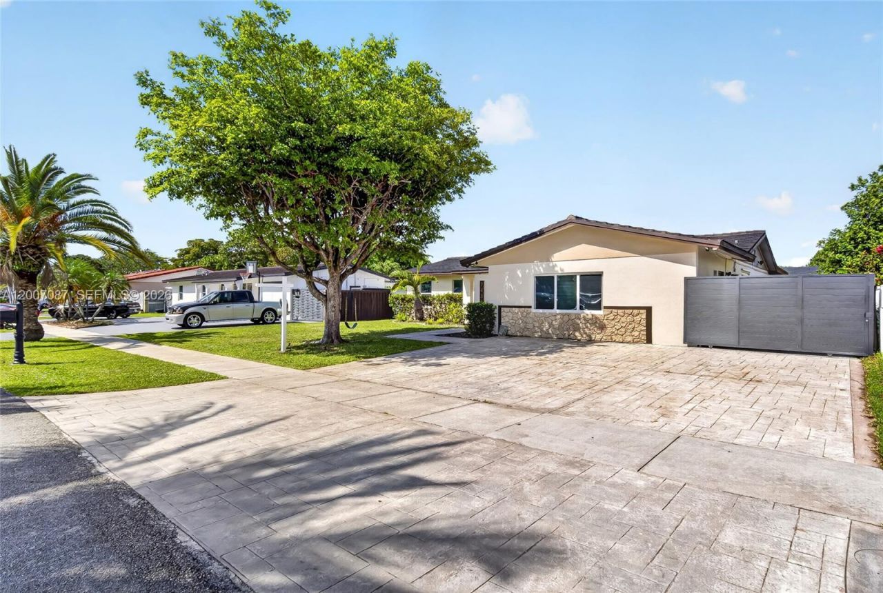 7434 SW 129th Ct , Miami, FL 33183 Photo