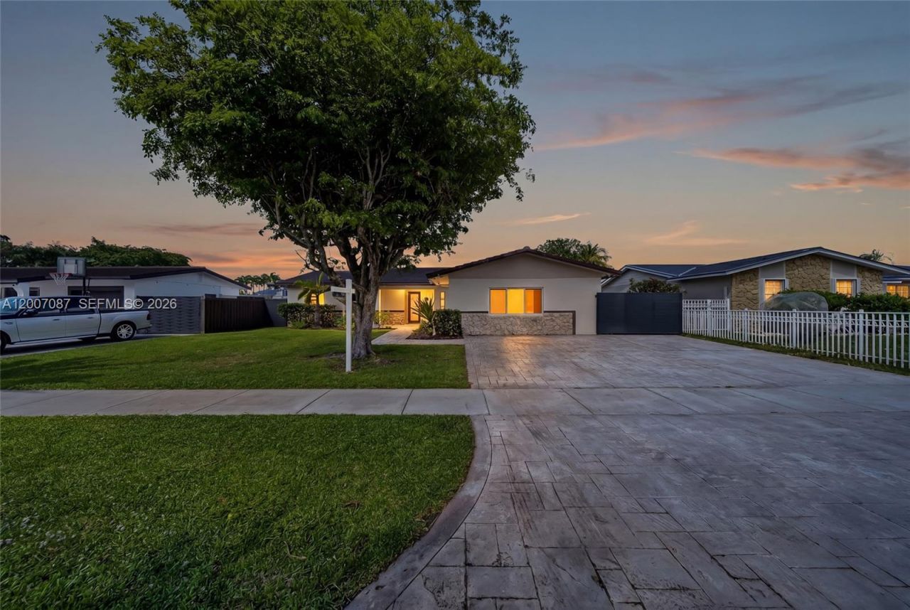 7434 SW 129th Ct , Miami, FL 33183 Photo