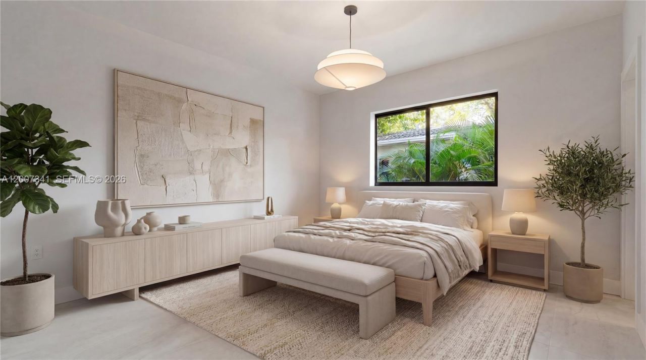 550 S Shore Dr , Miami Beach, FL 33141 Photo