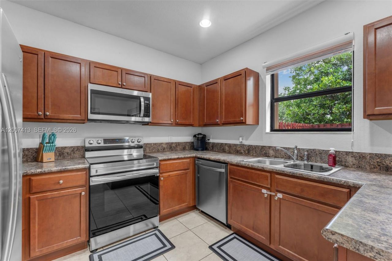 15436 SW 119th Ter, Miami, FL 33196 Photo