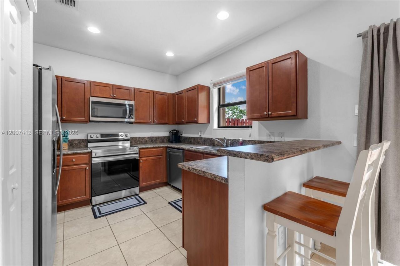 15436 SW 119th Ter, Miami, FL 33196 Photo