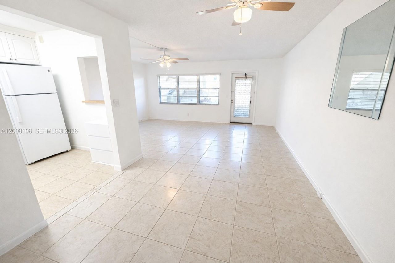 254 Mansfield G, Unit 254, Boca Raton, FL 33434 Photo