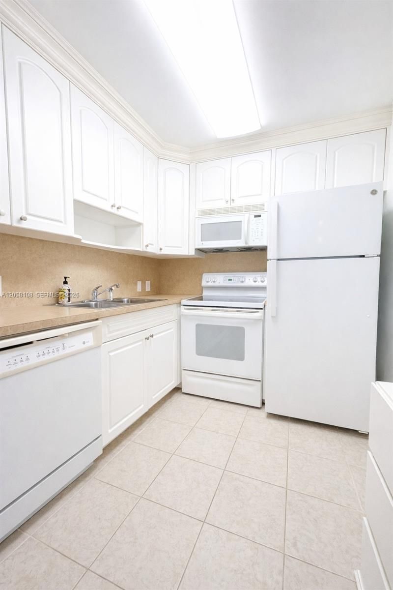 254 Mansfield G, Unit 254, Boca Raton, FL 33434 Photo