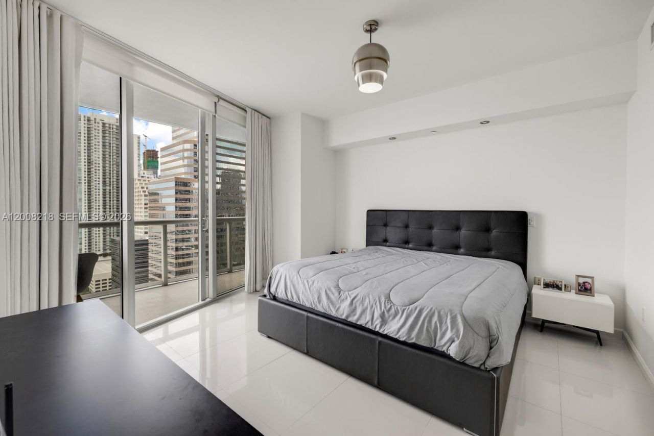 495 Brickell Ave , Unit 2603, Miami, FL 33131 Photo