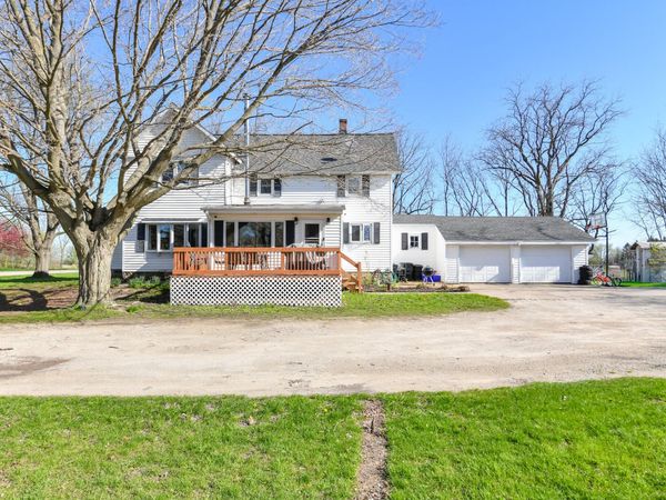 N5364 Cobb Rd, Lafayette, WI 53121