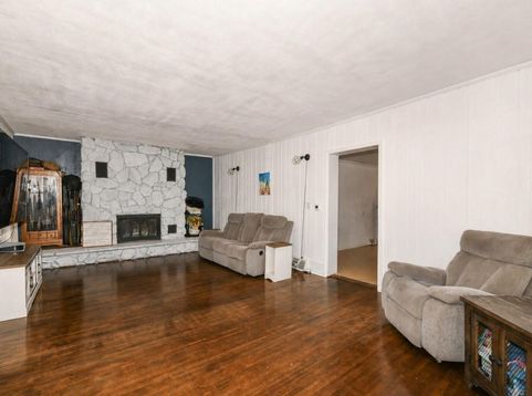 Main Photo