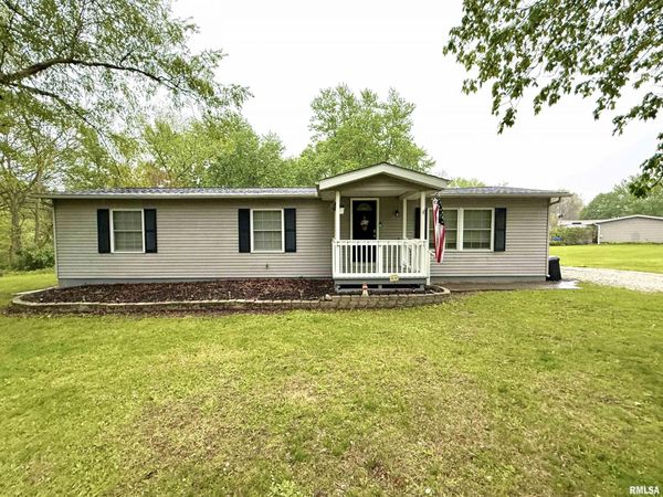 481 GREENBRIAR Court, Dahinda, IL 61428