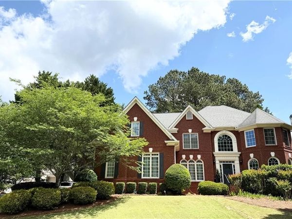 725 Rose Creek Circle, Duluth, GA 30097