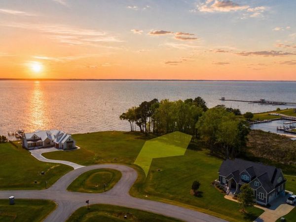 16 Wax Myrtle Court , Minnesott Beach, NC 28510