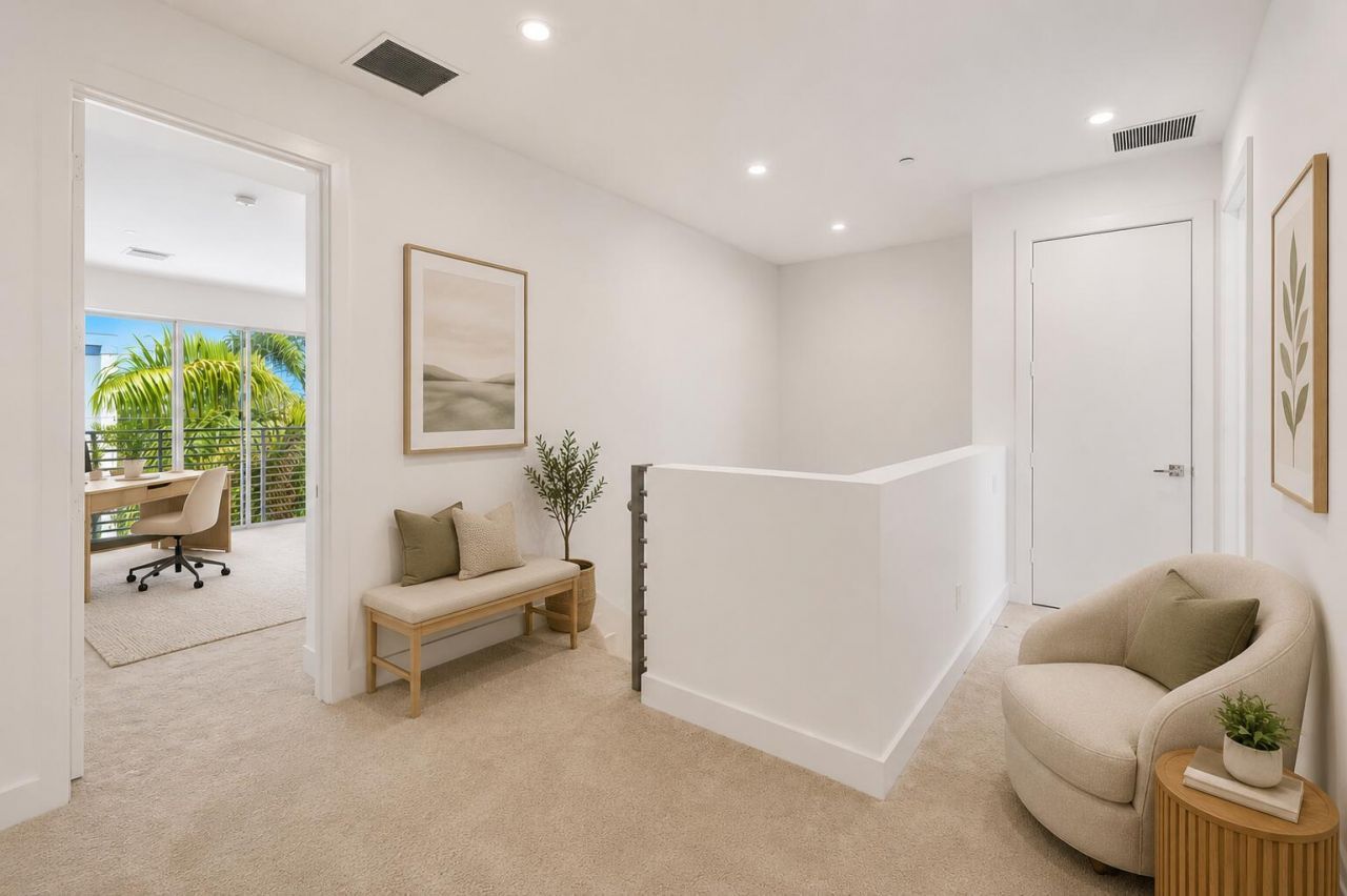 1044 NE 18th Avenue, Unit 203, Fort Lauderdale, FL 33304 Photo