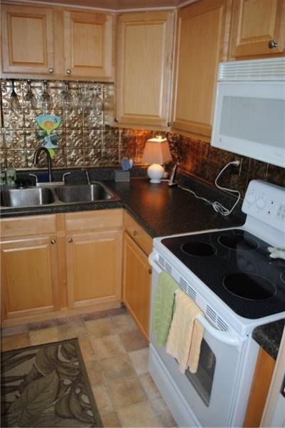 1967 S Ocean Boulevard, Unit 305, Lauderdale by the Sea, FL 33062 Photo