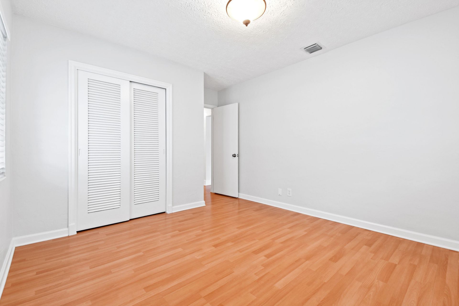 214 Seville Road, West Palm Beach, FL 33405 Photo