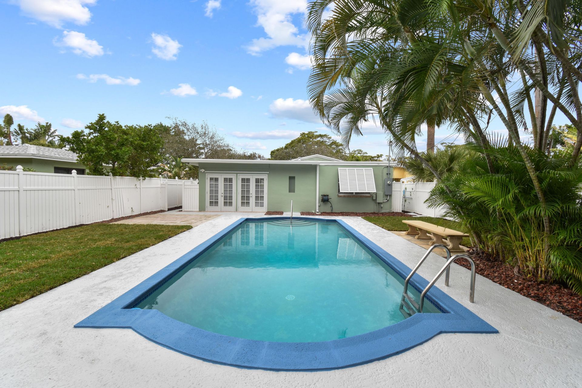 214 Seville Road, West Palm Beach, FL 33405 Photo