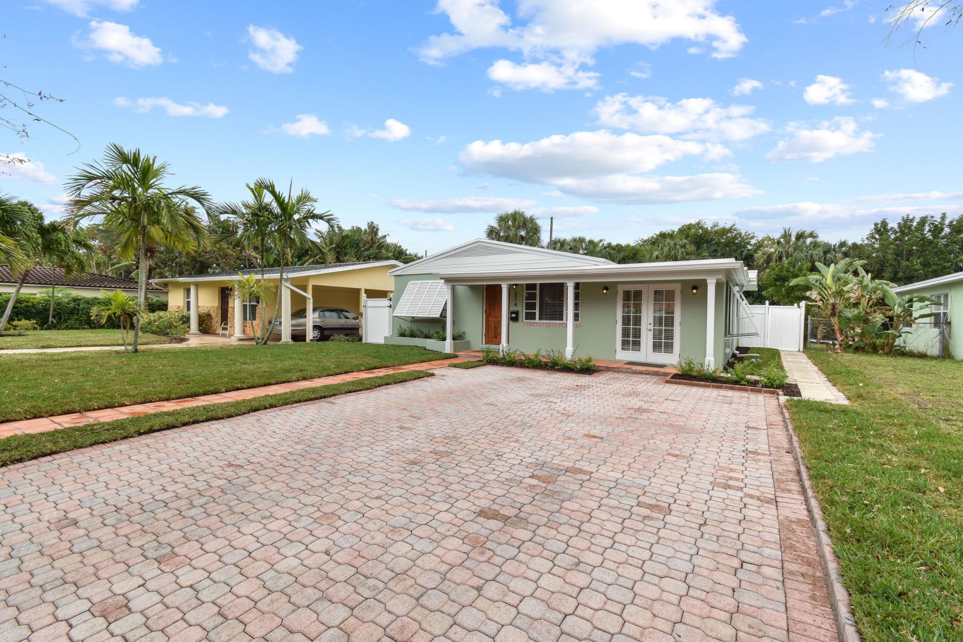 214 Seville Road, West Palm Beach, FL 33405 Photo