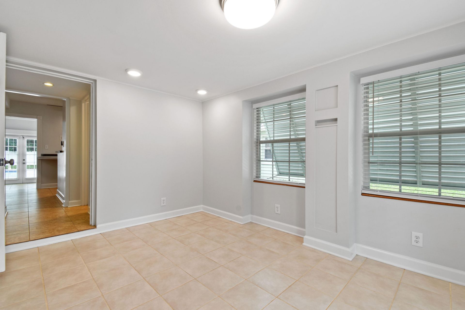 214 Seville Road, West Palm Beach, FL 33405 Photo