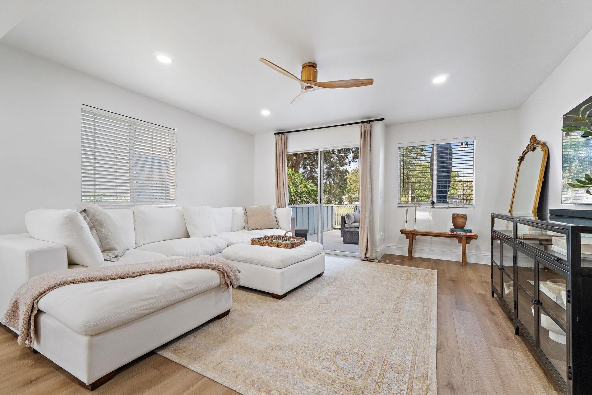 6198 Riverwalk Lane, Unit 8, Jupiter, FL 33458 Photo