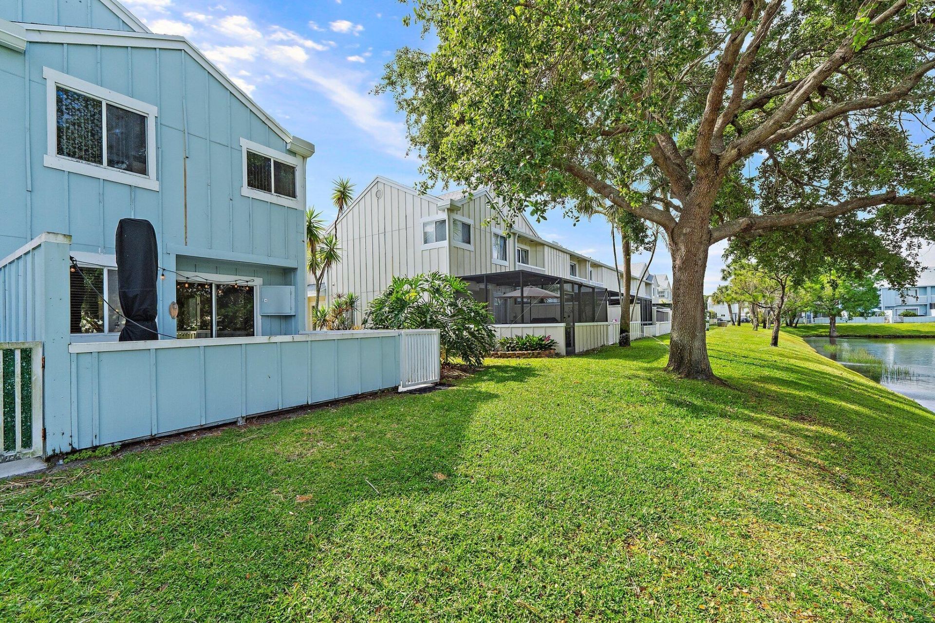 6198 Riverwalk Lane, Unit 8, Jupiter, FL 33458 Photo