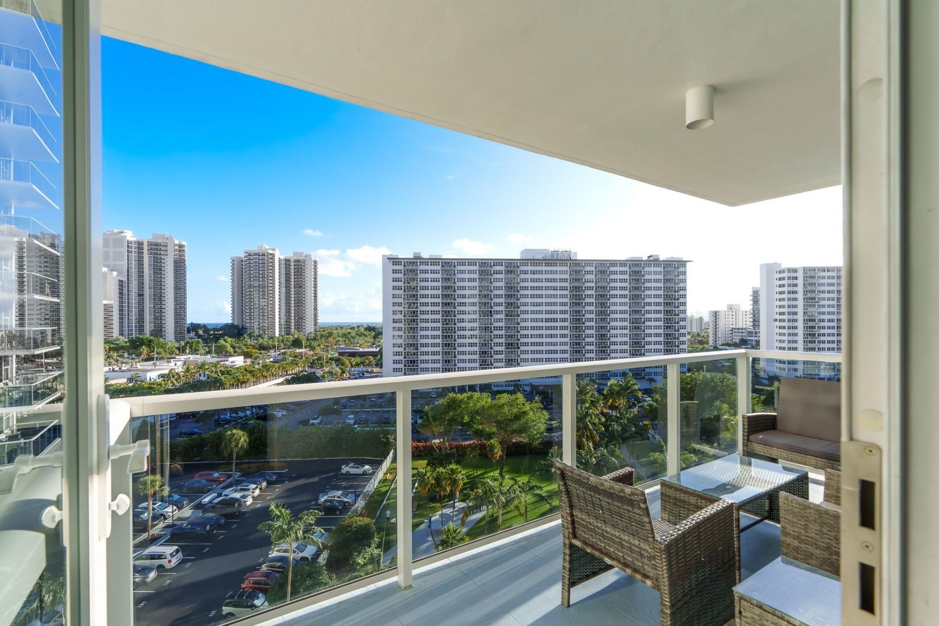 3300 NE 36th Street, Unit 920, Fort Lauderdale, FL 33308 Photo