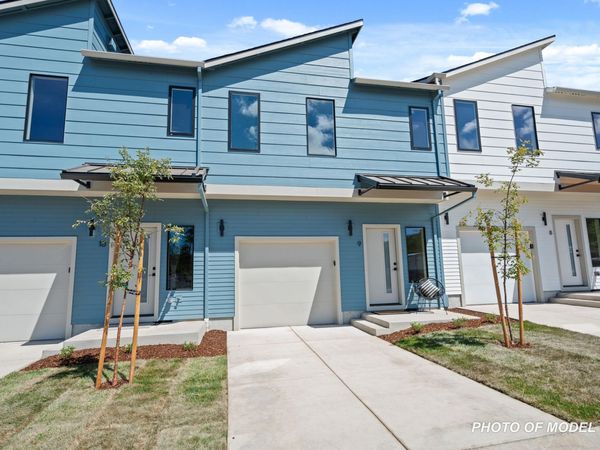 2024 Sunset Drive, Unit 5, Medford, OR 97501