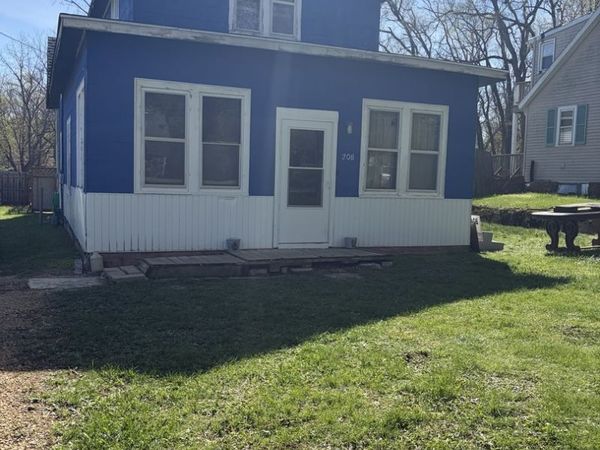 208 Westmoreland Avenue , Rockford, IL 61102