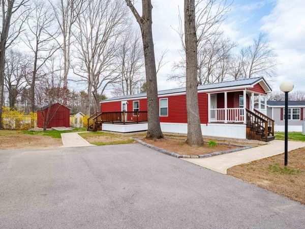 7 S Dewberry Lane, Rochester, NH 03867
