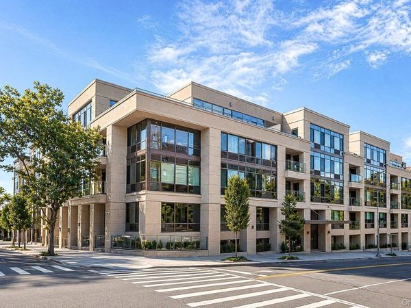 64-05 Yellowstone Boulevard, Unit PH508, Forest Hills, NY 11375