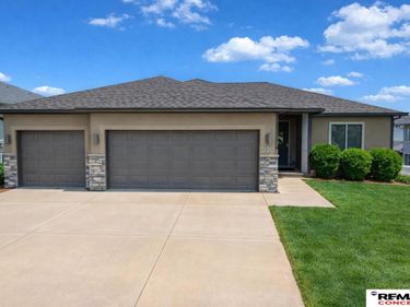 3120 Rawhide Drive, Lincoln, NE 68507