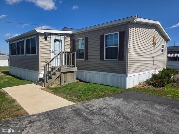 909 10TH AVENUE, Unit 713, WILMINGTON, DE 19808