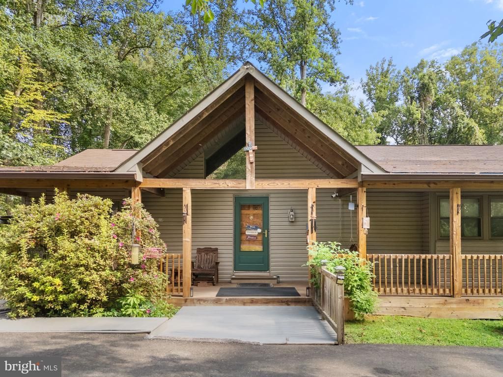 5662 LINDEN COURT, WARRENTON, VA 20187