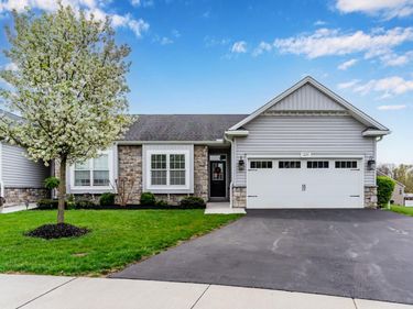 1635 SHADY MAPLE COURT, MECHANICSBURG, PA 17050