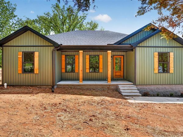 826 E 1st Street , Russellville, KY 42276