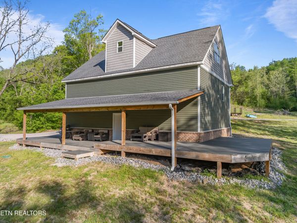 260 Shepard Lane, Thorn Hill, TN 37881