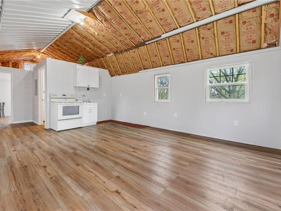 Property Image 42