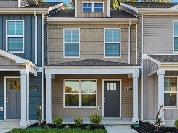 135 Quarry Point Dr , Unit C135, Clarksville, TN 37043