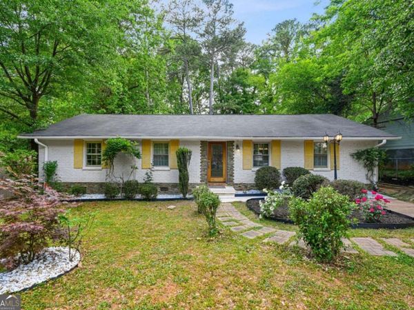 2570 Spring Drive SE, Smyrna, GA 30080