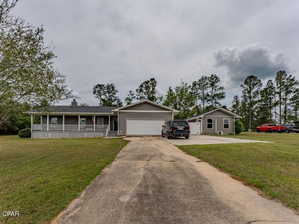 4743 Cornerstone Lane , Marianna, FL 32446