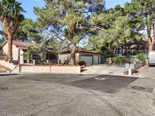 3159 Lipton Court , Las Vegas, NV 89121