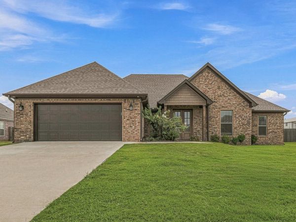 114 Eva Lane, Brookland, AR 72417