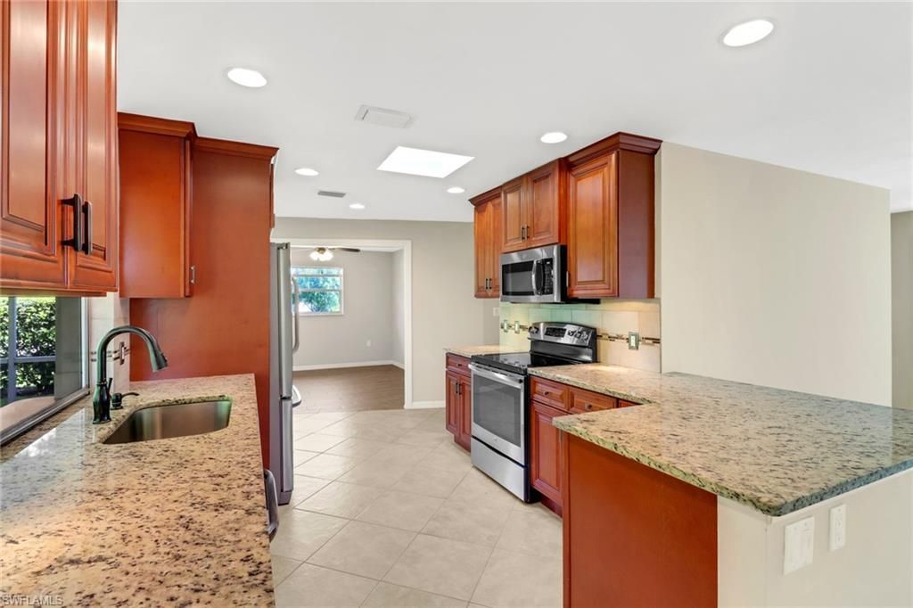 4472 Beechwood Lake Dr, Naples, FL 34112 Photo