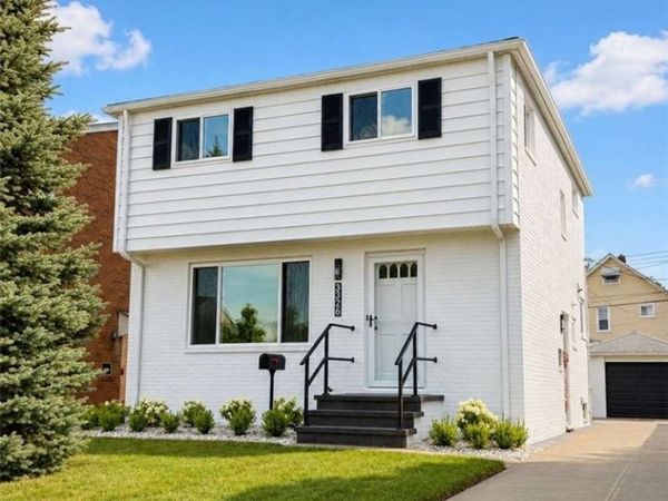 3326 Marioncliff Drive, Parma, OH 44134