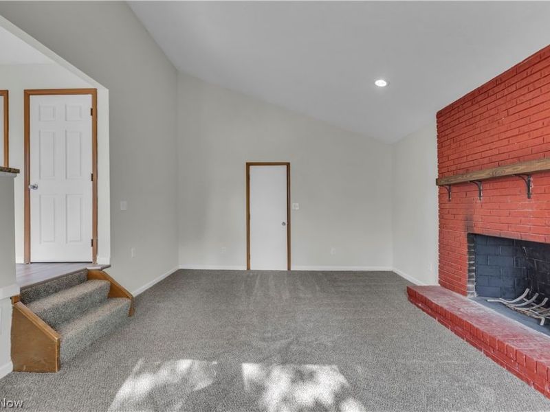 2540 Charney Road, University Heights, OH 44118 Photo 10