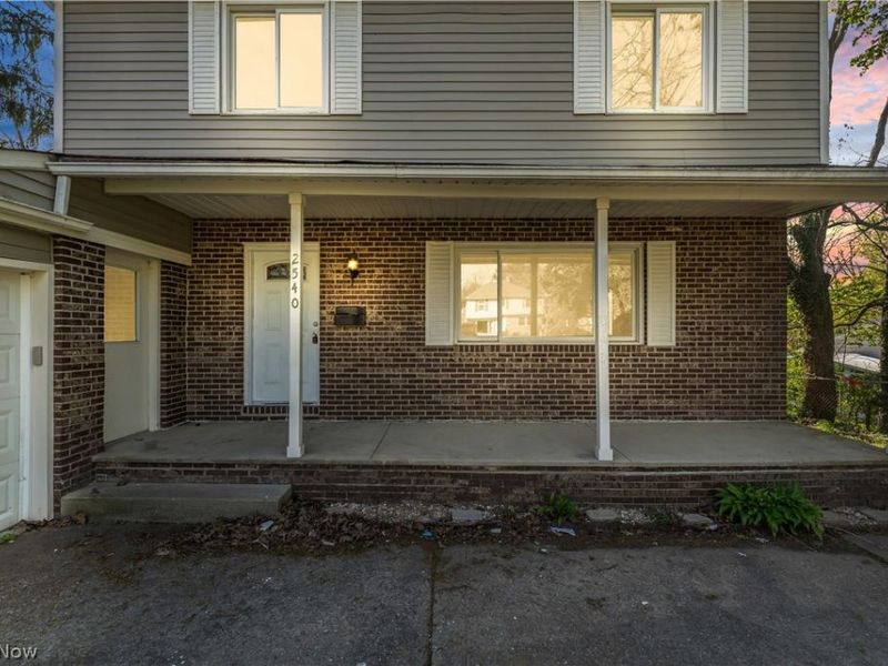2540 Charney Road, University Heights, OH 44118 Photo 3